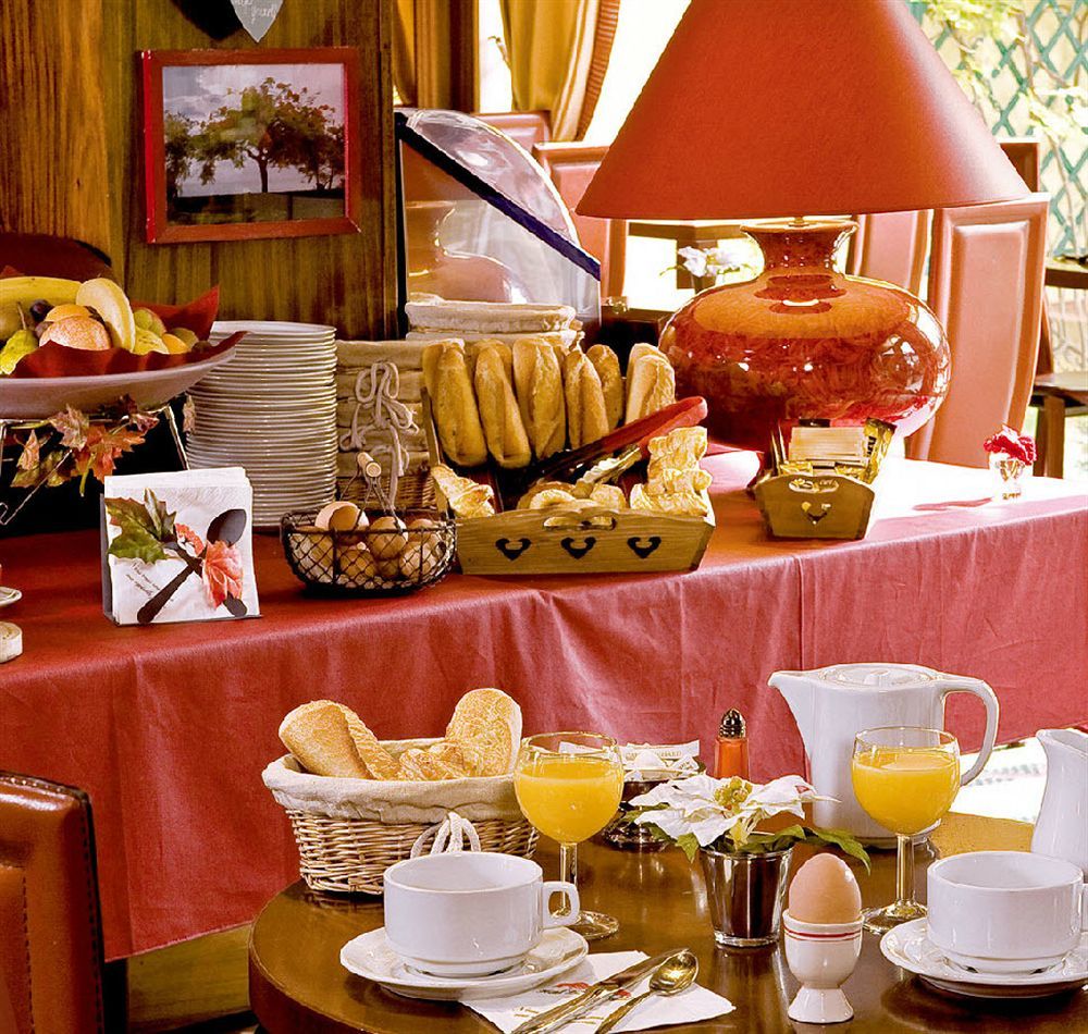 Le Flamboyant Hotel Annecy Luaran gambar