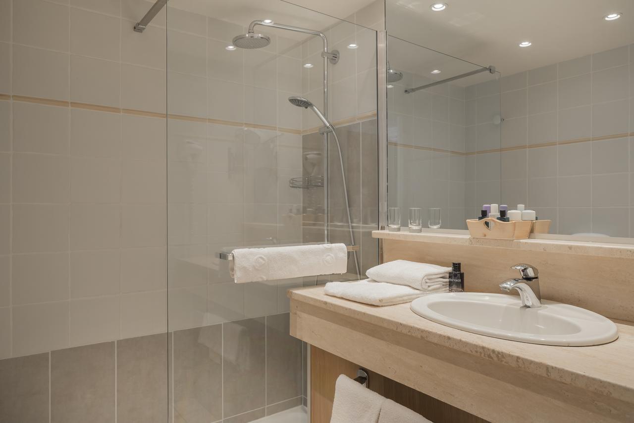 Le Flamboyant Hotel Annecy Luaran gambar