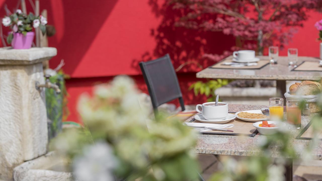 Le Flamboyant Hotel Annecy Luaran gambar